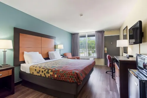 Econo Lodge Gallatin - Metro Nashville فنادق في Gallatin
