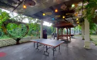 Ramada Suites by Wyndham Solo Hotels in Ngemplak