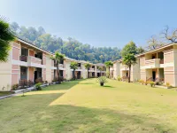 Regenta Resort & Spa By Riverside, Chitwan Các khách sạn ở 