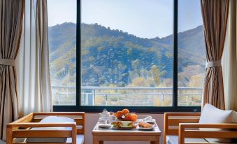 2. 트레커스인 부티..