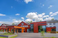 比爾凱貝內倫飯店及公寓 Barnas Gard Hunderfossen /Kid's farm Hunderfossen附近的飯店