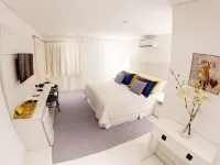 Hotel Maui Maresias Отели в г. Маресиас