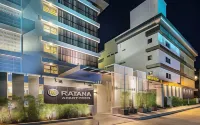 Ratana Apart-Hotel at Rassada Hoteles cerca de Deep Relax Phuket