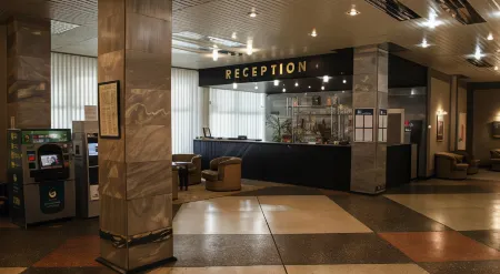 Рижская Отели рядом с достопримечательностью «Церковь Успенья Богородицы с Пароменья»