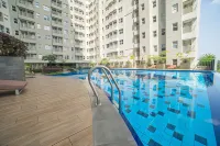 2Br Cozy Apartment at Parahyangan Residence by Travelio