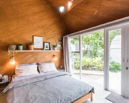 Mana Cottage Hotels in Cimenyan