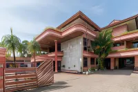 RedDoorz Syariah Near Kawasan Saribu Rumah Gadang Solok Selatan