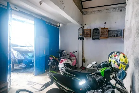 Anane Malioboro Homestay RedPartner Отели в г. Tegalrejo