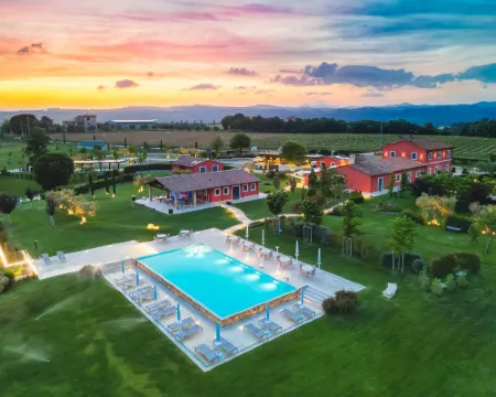 福利亞尼莊園 納爾尼酒店