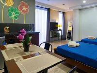 Luis Miguel's Place - parkir