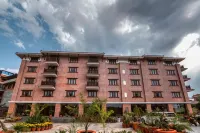 Hotel Bhadgaon Bhaktapur - parking