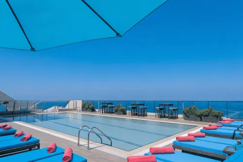 Raouché Arjaan by Rotana - Bathtub