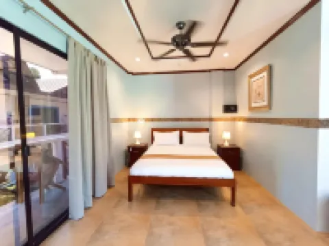 Hotel Oasis Port Barton