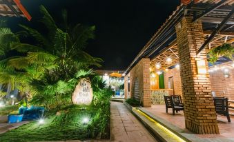 Palm Hills Resort