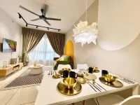 Gaia Residence, Gamuda Gardens Rawang by Sleepy Bear - parking