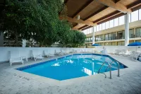 Wyndham Garden Romulus Detroit Metro Airport Hotels in Romulus
