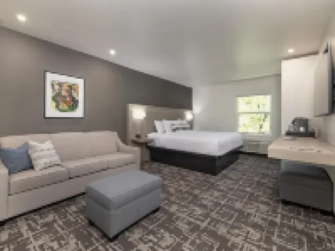 Montclair at Zion Hotels in Springdale