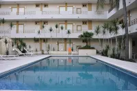 Hotel Mediterraneo - Pools