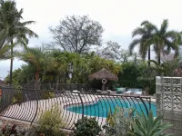 Kona Kai Resort and Gallery - Pools