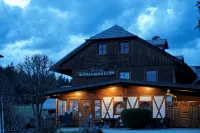 Höhengasthaus Kolmenhof an der Donauquelle Hotels in Elzach