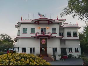 Shah's Beach Resort