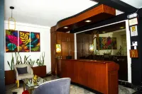 Hotel la Giralda - 3-Star