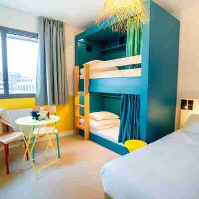 The People Caen Rooms