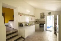 Casa Aconchego by AcasaDasCasas - parkir