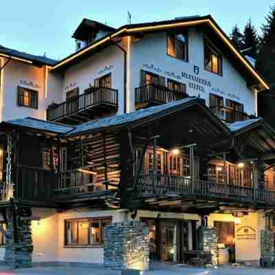 Hotel Breithorn Hotel Exterior