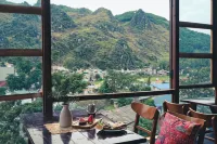 Hagiang-holic Hotels in Pa Vi