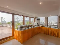 هوتل جودوين Hotels near كولابا