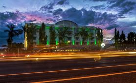 Cairns Sheridan Hotel