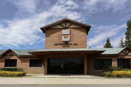 Hotel Bahia Redonda Отели в г. Эль Калафате