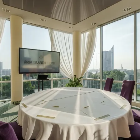 Riga Islande Hotel with Free Parking