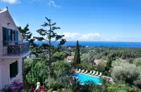 Dafnoudi Hotel Apartments Hotels in Erisos