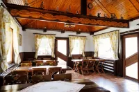 La Colțul Castelului Bran