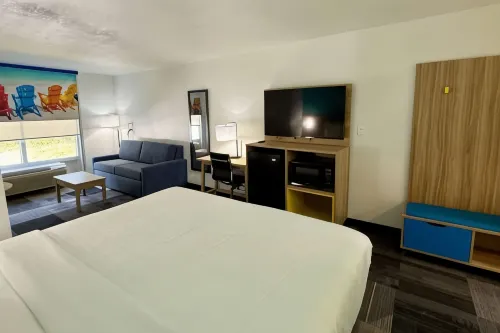 Days Inn by Wyndham Eglin AFB Hotels in Niceville
