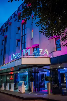 Plaza V Hotel Hotels in Тиргу-Муреш