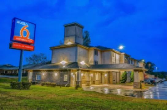 スタジオ 6 オペリカ アラバマ - オーバーン アラバマ