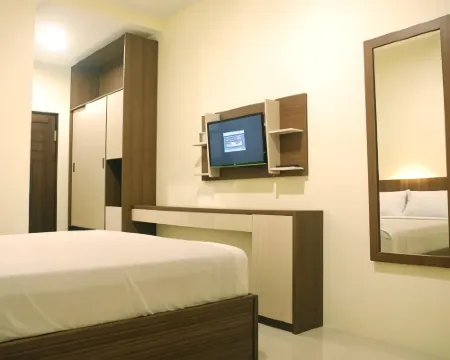 Avon's Residence Hotels in Manado