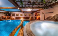 Villa Medici Hotel & Restaurant Hotels in Veszprem