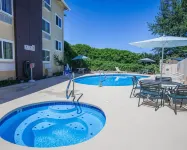 Quality Inn Kirkland Hotels in Kirkland