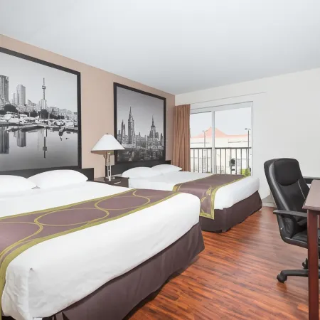Super 8 by Wyndham Cambridge/Kitchener/Waterloo Area