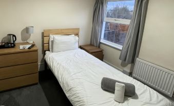 Admiral Blake Guesthouse