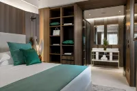 We Me Suite Hotel