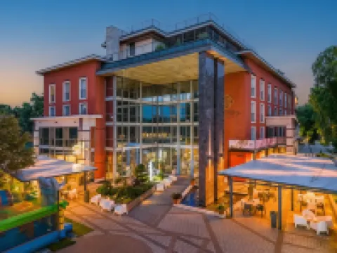 Hotel Divinus Hotels in Debrecen
