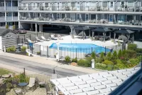 The Grand Beach Inn فنادق في أولد أرتشارد بيتش
