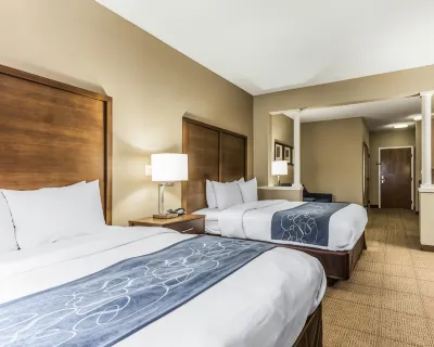 Comfort Suites at Isle of Palms Connector Hotels near Jos A. Bank