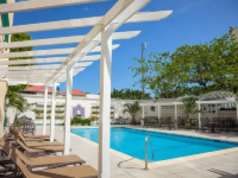 Courtleigh Hotel & Suites Hotels in Kingston