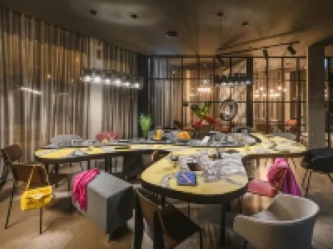 Moxy Dresden Neustadt Hoteles en Dresde